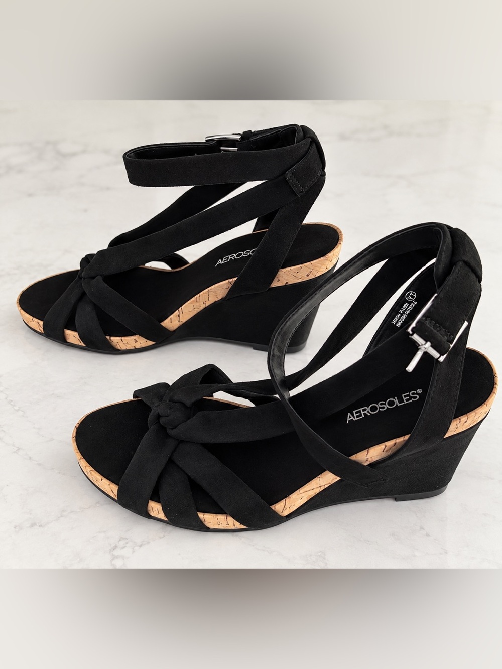 Aerosoles Fashion Plush Black Wedge Sandals 10.5 Wide NIB